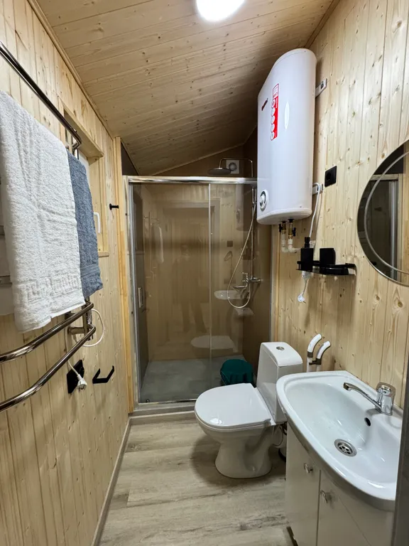 Уютный домик с видом на горы