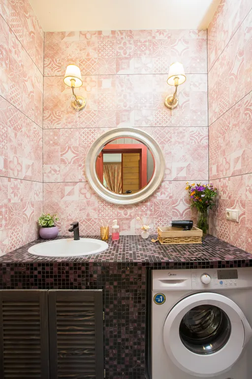 Коттедж Дом в лесном участке у реки с баней и горячей купелью фурако — Логиново