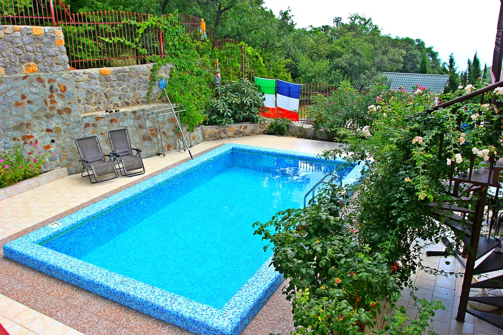 Дом в Гаспре рядом с заповедником возле Солнечной тропы