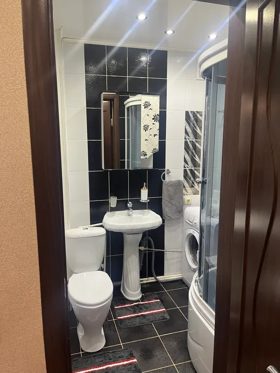 Шикарная локация, 150 метров от курорта, леса. Бесконтактное заселение