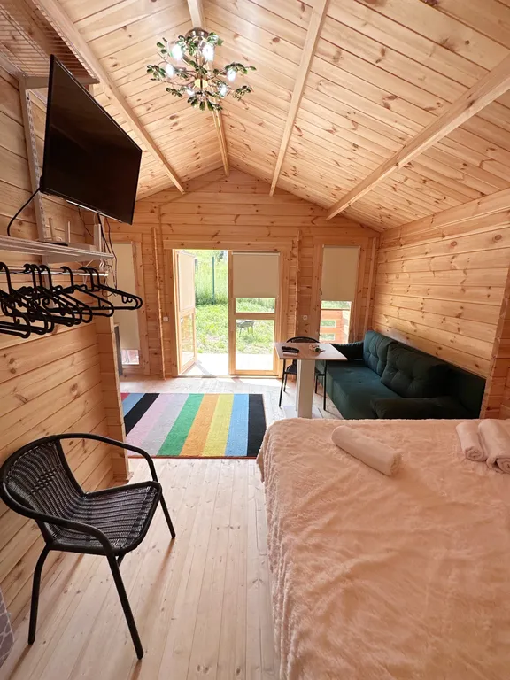 Домик с двориком на Каштаке | 300 м до моря | песчаный пляж