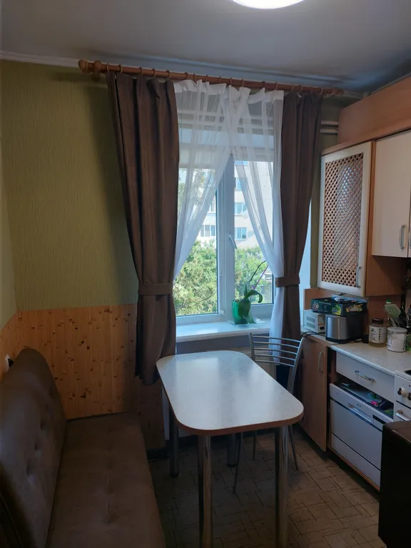 Квартира 3-комнатная квартира в курортном центре — Евпатория