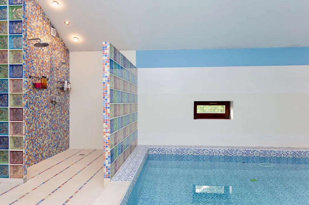 Вилла с бассейном