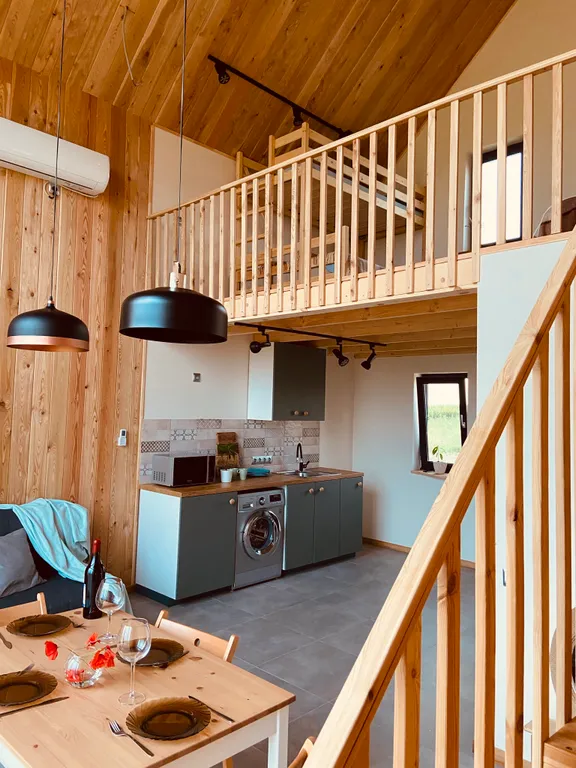 Дом с террасой с видом на море