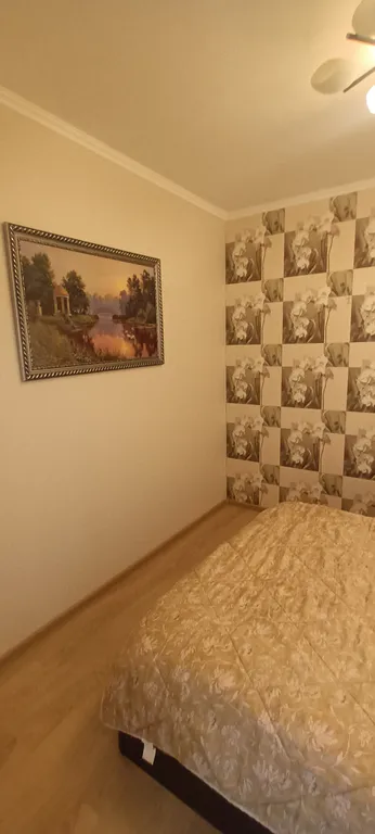 Квартира в центре новый дом, охрана, лифт, до парка с минеральной водой