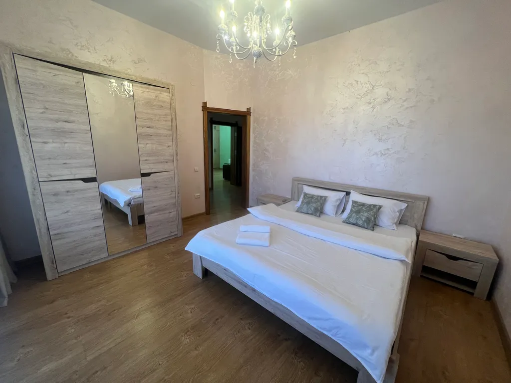 Коттедж, бассейн теплый, баня для семейного отдыха до 8 гостей