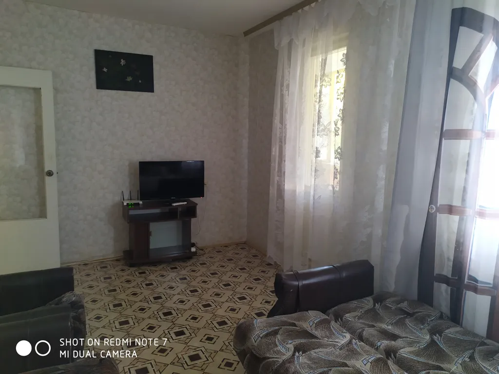 Большая квартира рядом с санаторием Днепр