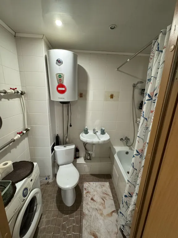 Однокомнатная квартира с панорамным окном, Докучаево