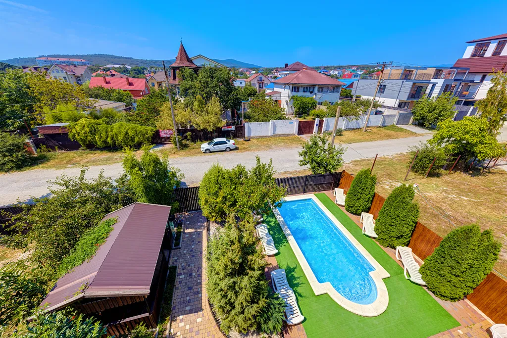 Квартира Квартира Номер в гостевом доме с бассейном, в Голубой бухте — Геленджик