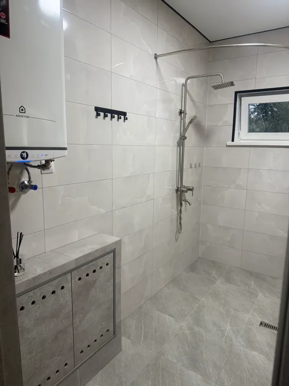 Уютный дом в черте города, 10 минут пешком до центра