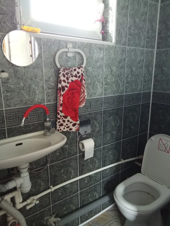 Уютный коттедж до 10 гостей с удобной локацией для торжеств и отдыха