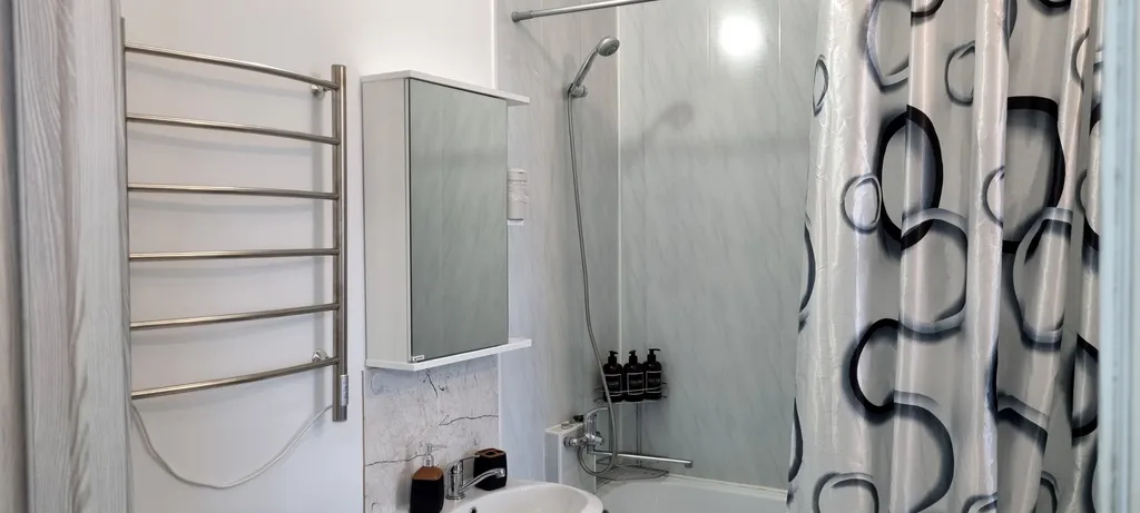 Квартира Квартира Просторная евродвушка у жд вокзала — Екатеринбург