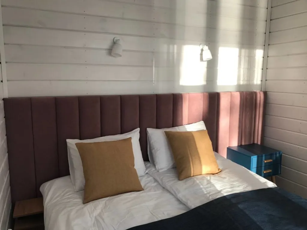 Лодж Family River