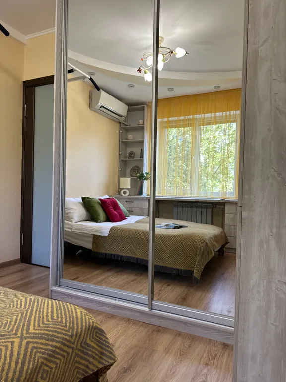 2комнатная квартира в Золотом квадрате Северного