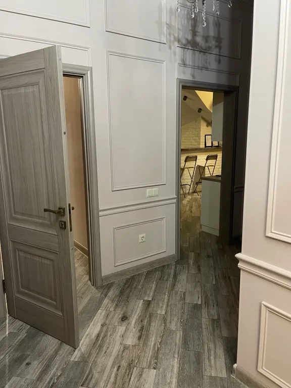 Квартира с видом на горы, в центре города