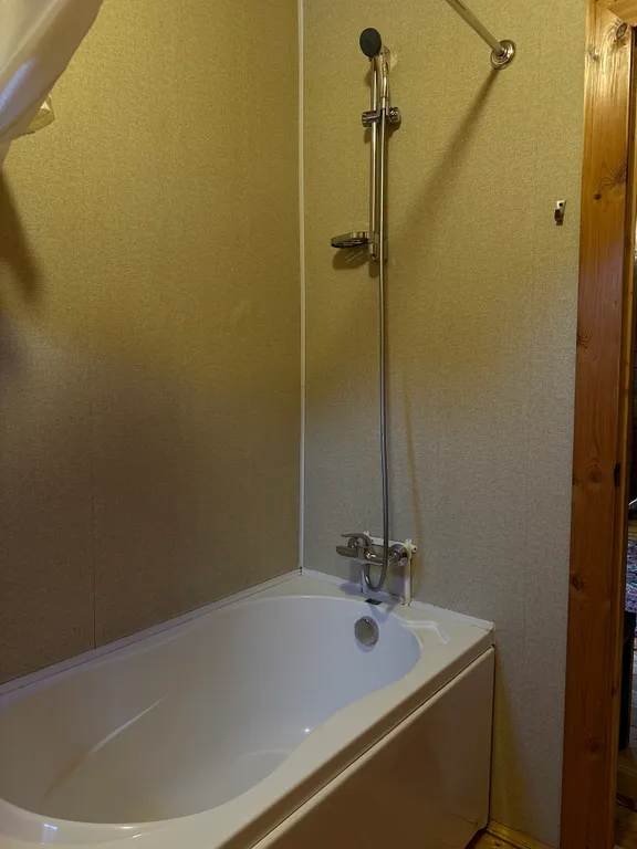 Тихий и тёплый домик в деревне с баней на дровах