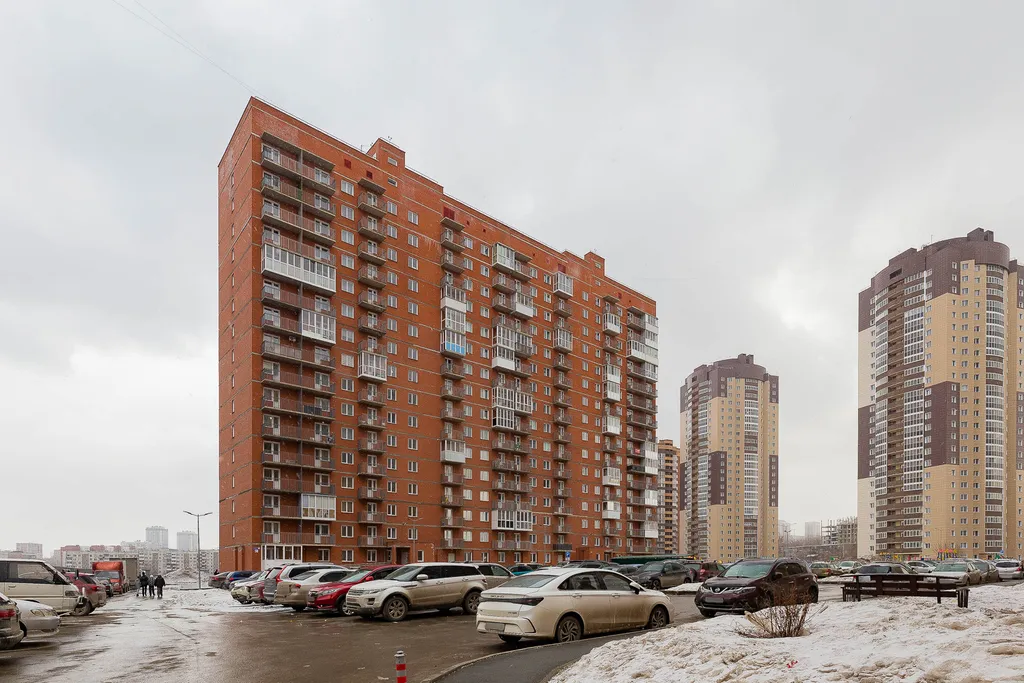 Студия рядом с центром и метро, с кондиционером