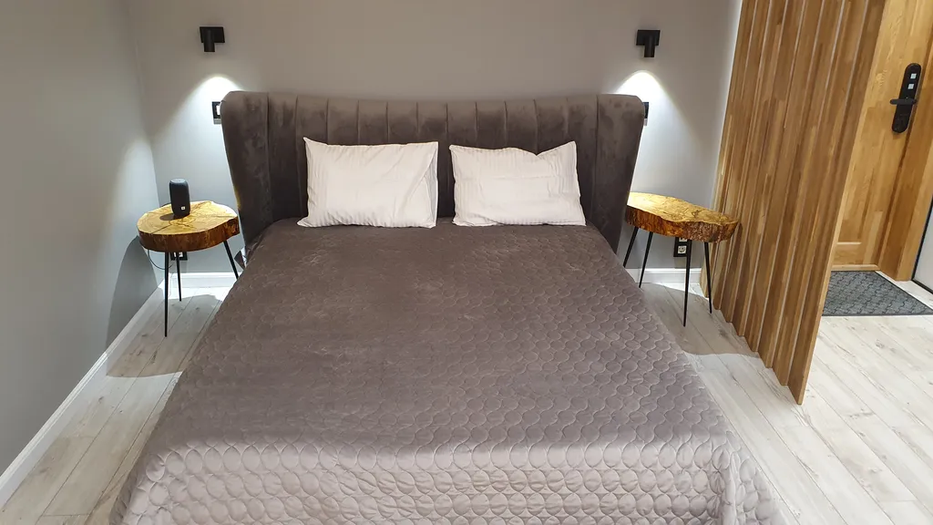 Красная студия в центре города для деловых поездок и семейного отдыха