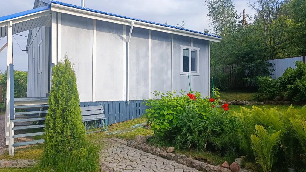 Дом-баня у родника