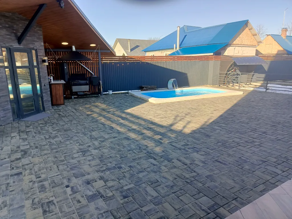 Комфортный отдых с горячим бассейном и баней на дровах