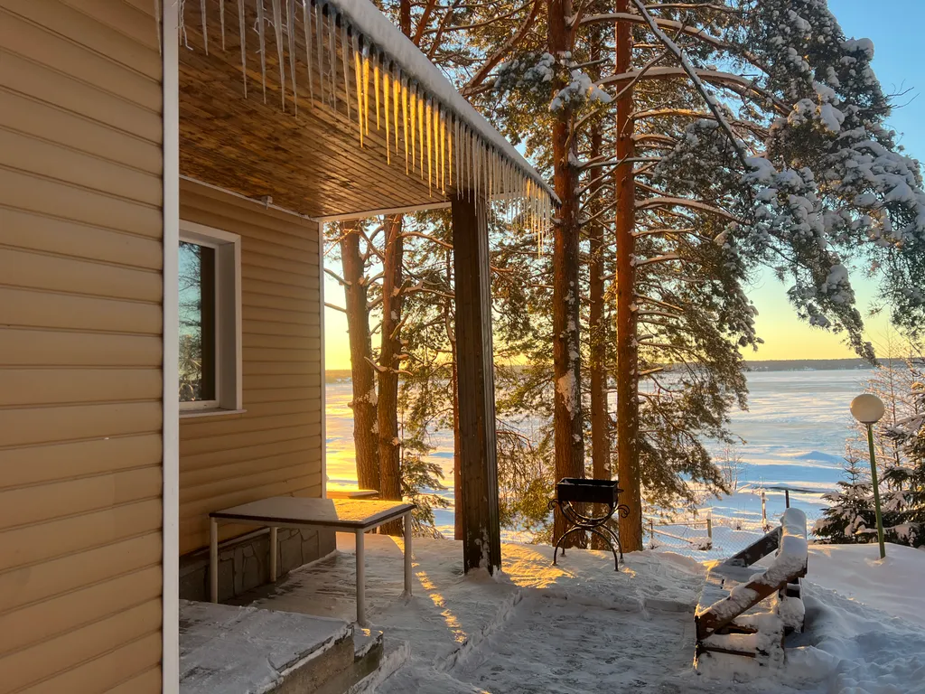 Коттедж Большой коттедж на берегу залива — Приморск