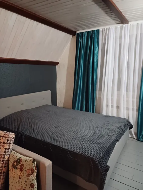 Уютная комната в частном доме с отдельным с/у