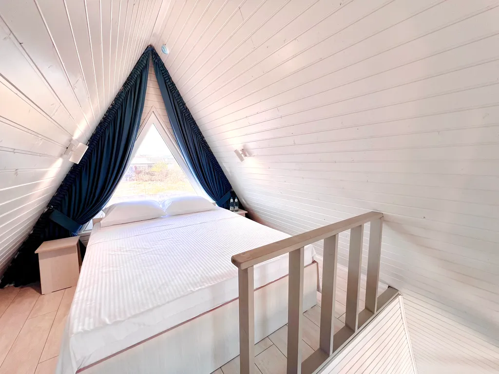 Четырёхместный коттедж у моря