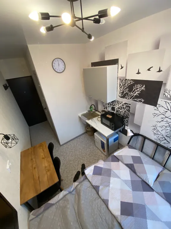 Студия возле музея оружия Шлем