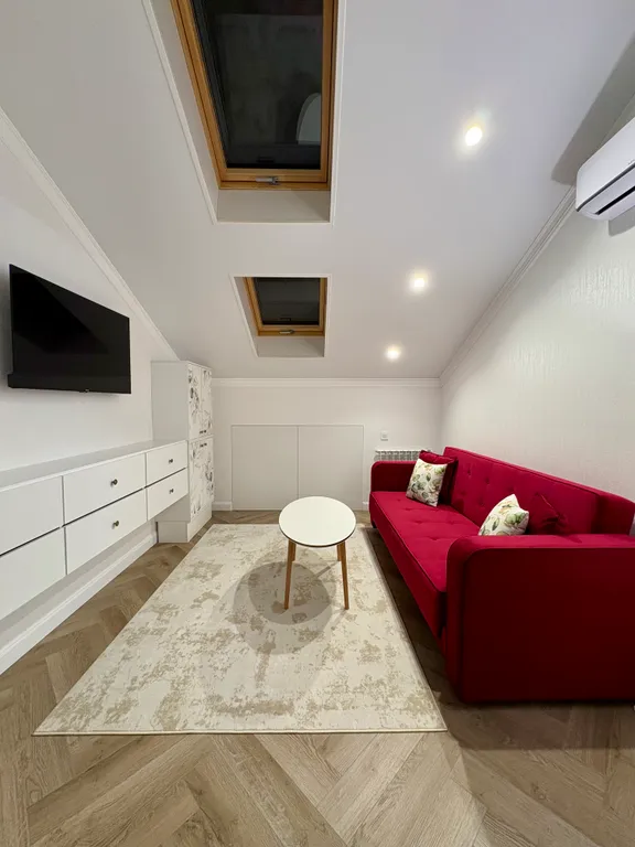 Новая квартира с балконом