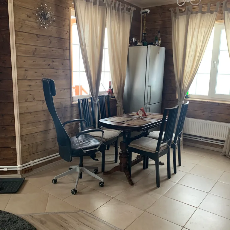 6-комнатный Дом