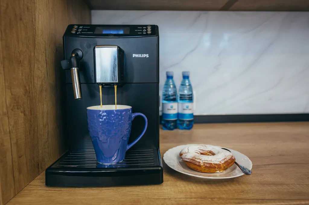 Двухкомнатная квартира с террасой у моря