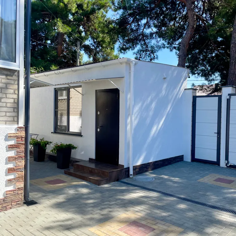 Коттедж Дом-студия с новым ремонтом — Геленджик