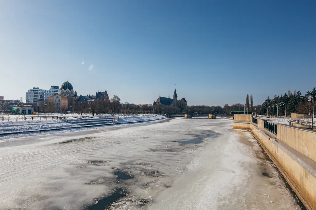 Квартира Квартира Двухкомнатная с видом на Кафедральный Собор — Калининград