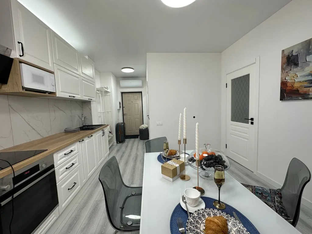 Идеальная однокомнатная квартира Old Money в доме бизнес класса