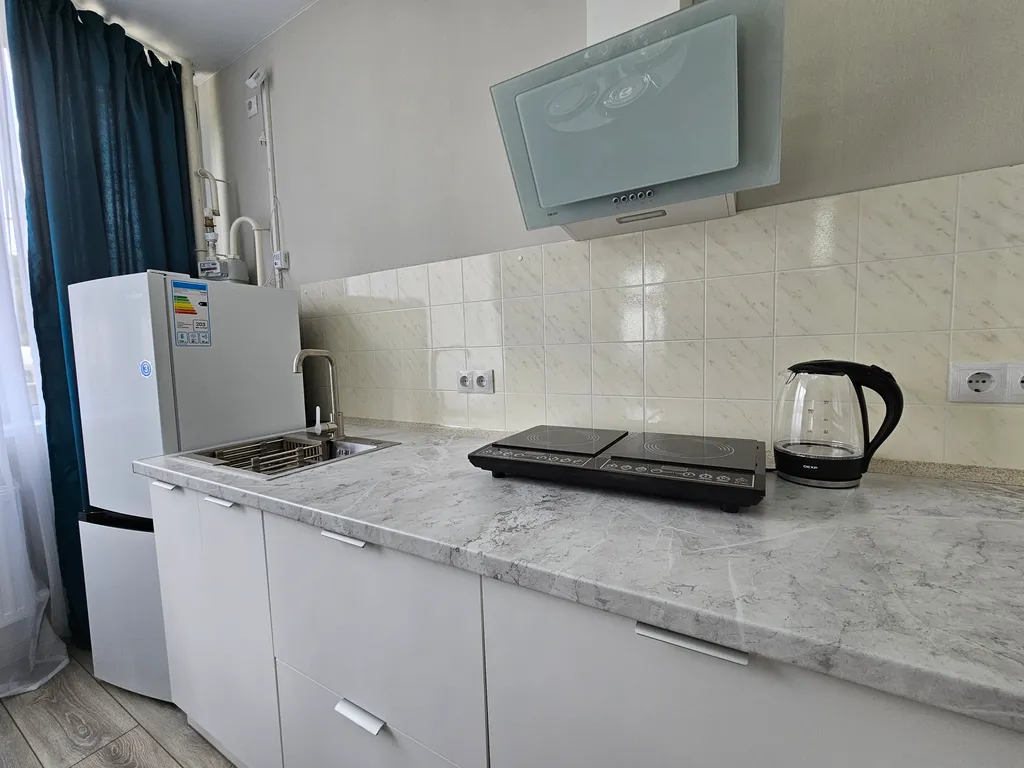 Квартира Просторная 3 км квартира Бирюза на озере в центре города — Горячий Ключ