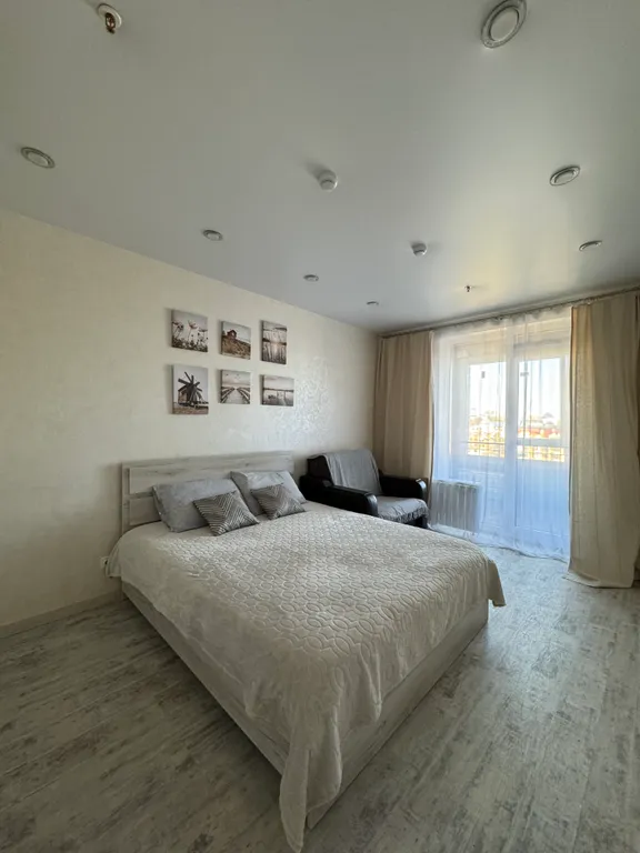 Апартаменты на набережной