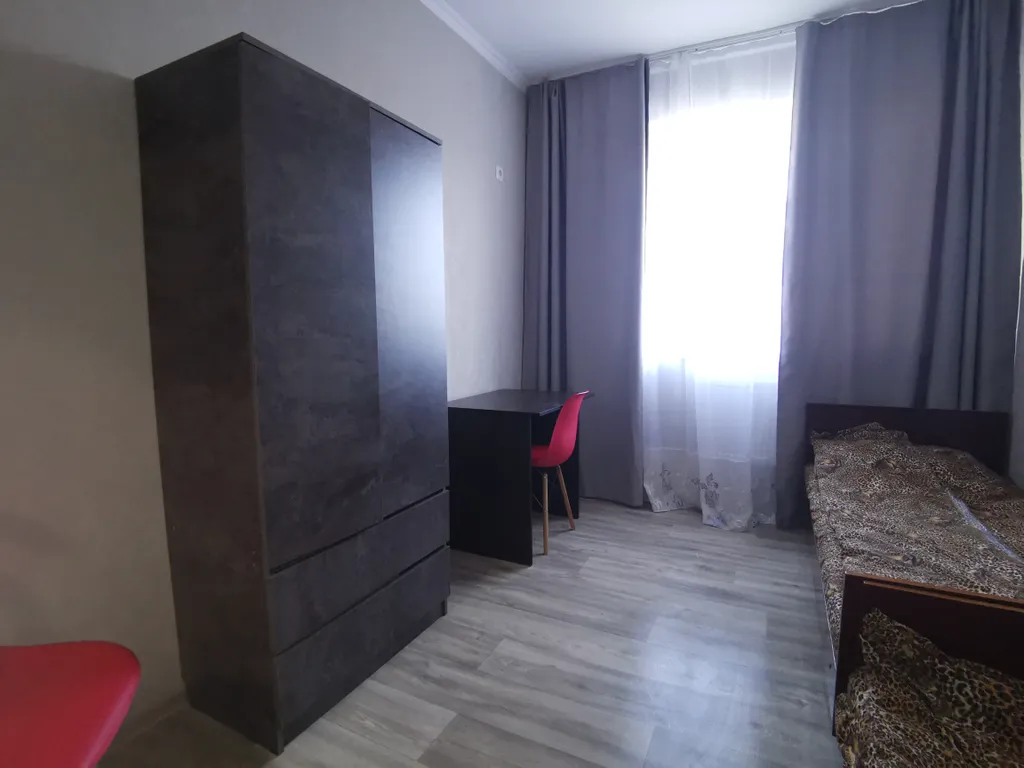 Трёшечка недалеко от парка и стадиона Краснодар