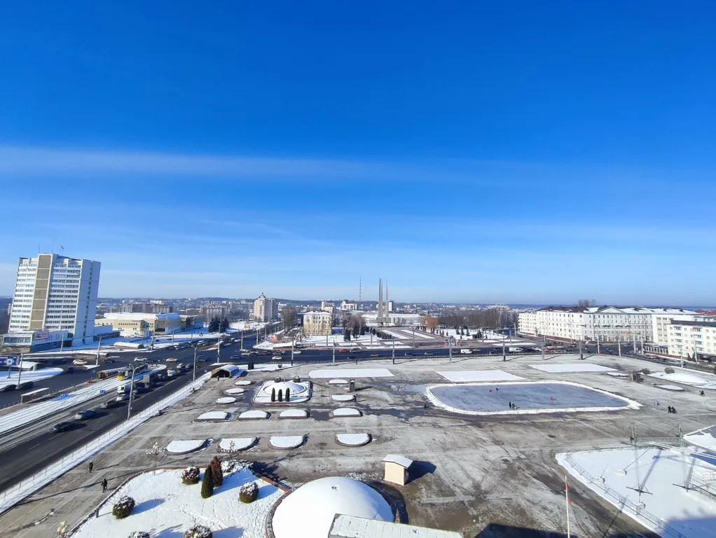 Видовая квартира в самом центре с панорамным видом на Площадь Победы.