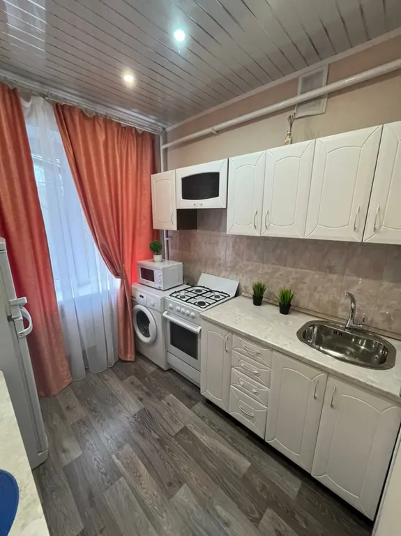 Однокомнатная квартира рядом с Волгой