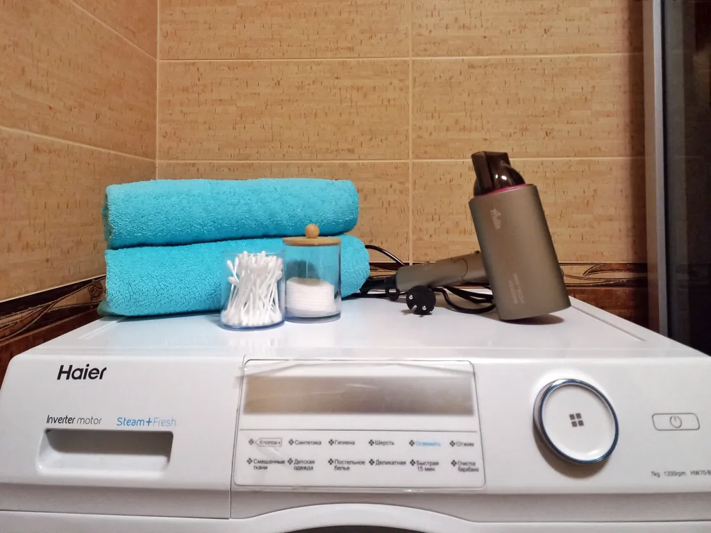 Апартамент напротив парка Победы, с отдельным двором, гараж