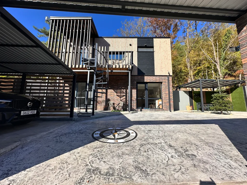 Коттедж Апартаменты с видом на горы возле скалы Парус — Прасковеевка