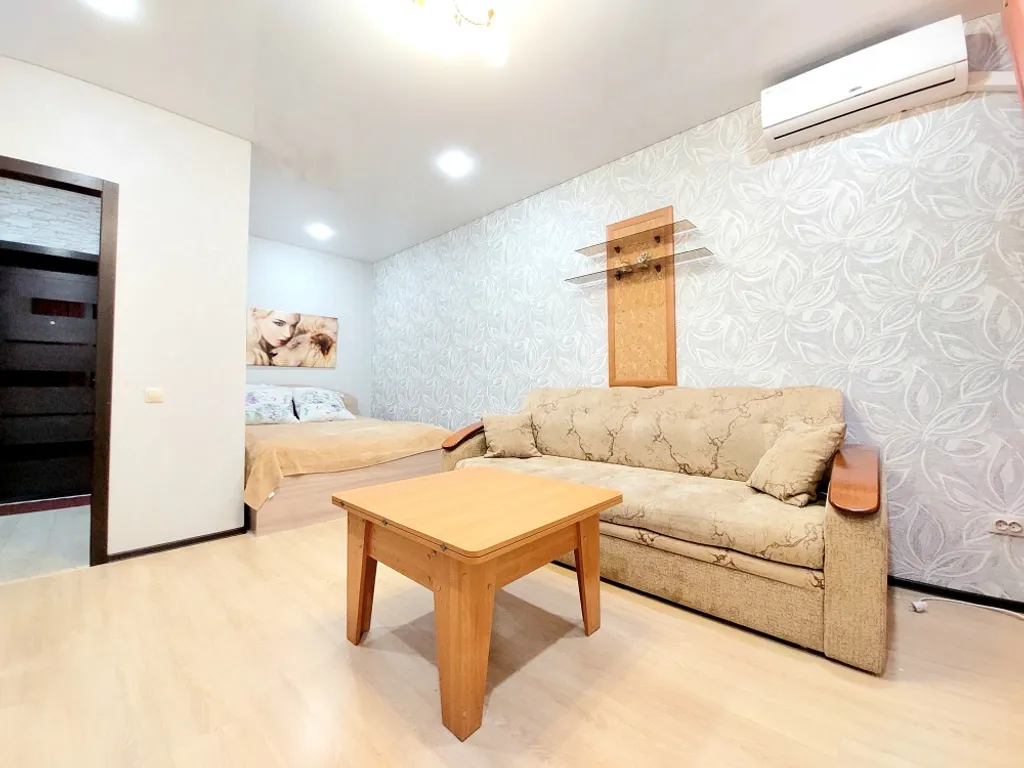 Квартира в центре нового города с красивым видом с 19 этажа