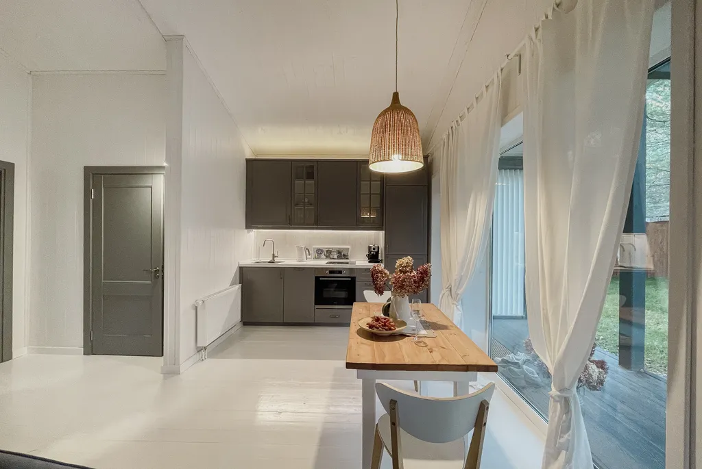 Дом в лесу рядом с музеем-усадьбой Поленово