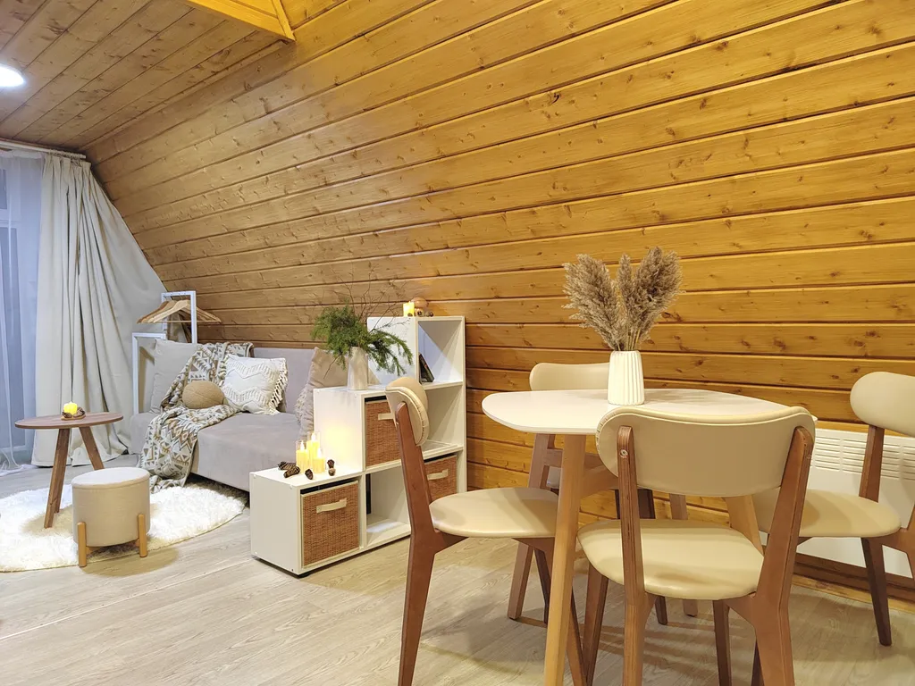 Загородный дом со своей территорией и баней