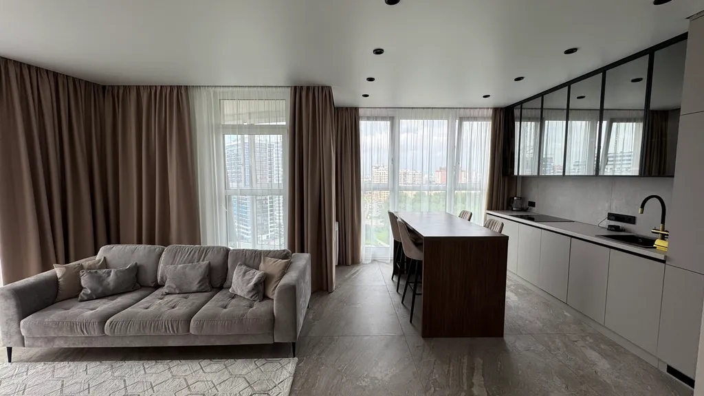 Современная 2-комнатная квартира с дизайнерским ремонтом — аренда посуточно в Минск