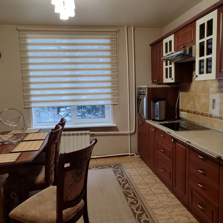 6-комнатный Дом