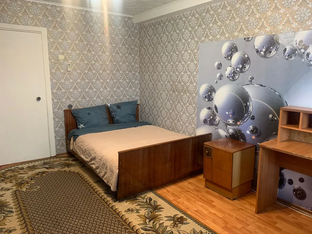 Уютная квартира — аренда посуточно в Бологое