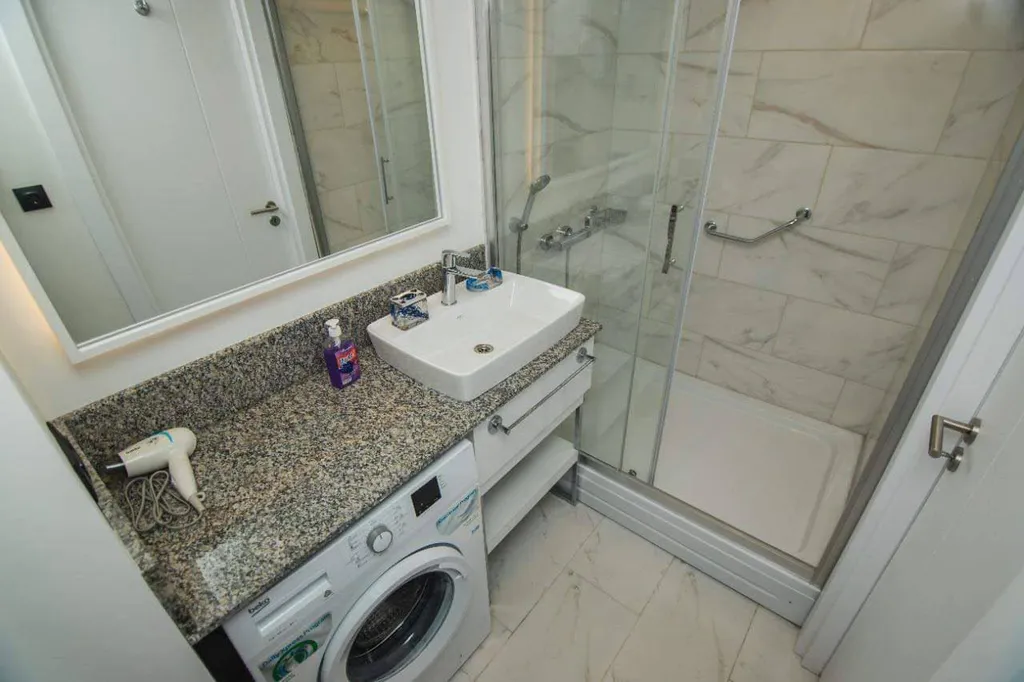 Двухкомнатный апартамент с видом на море в Orbi City