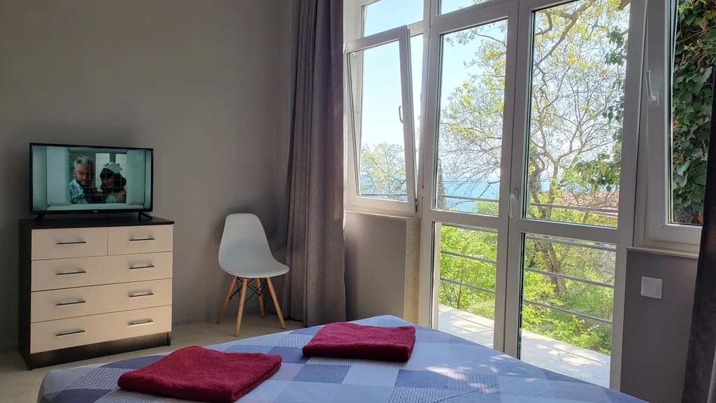 Квартира Апартаменты с балконом — аренда посуточно в Ливадия