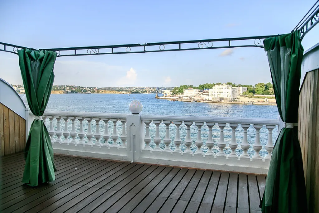 Апартаменты с видом на море